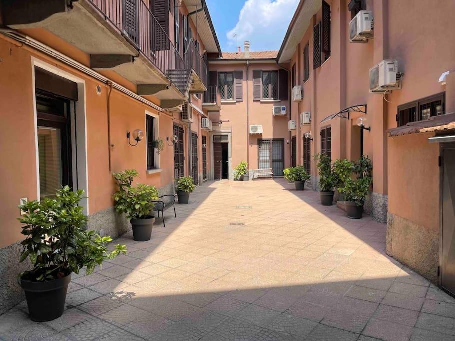 Corte Del 6 - Cozy Modern Flat B 米兰 外观 照片
