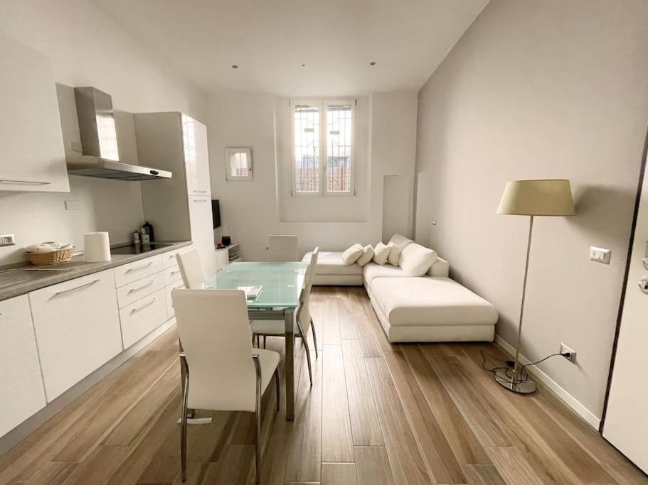 Corte Del 6 - Cozy Modern Flat B 米兰 外观 照片