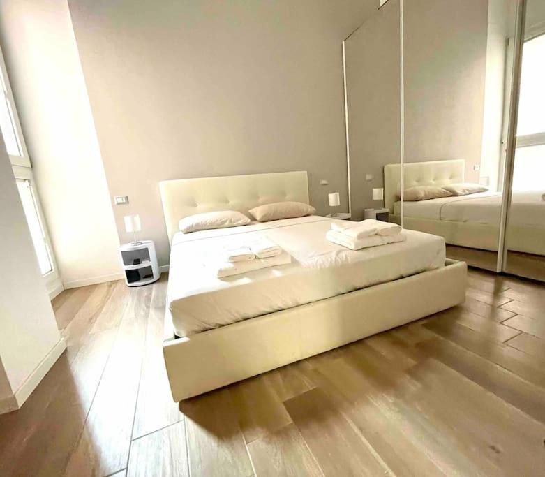 Corte Del 6 - Cozy Modern Flat B 米兰 外观 照片